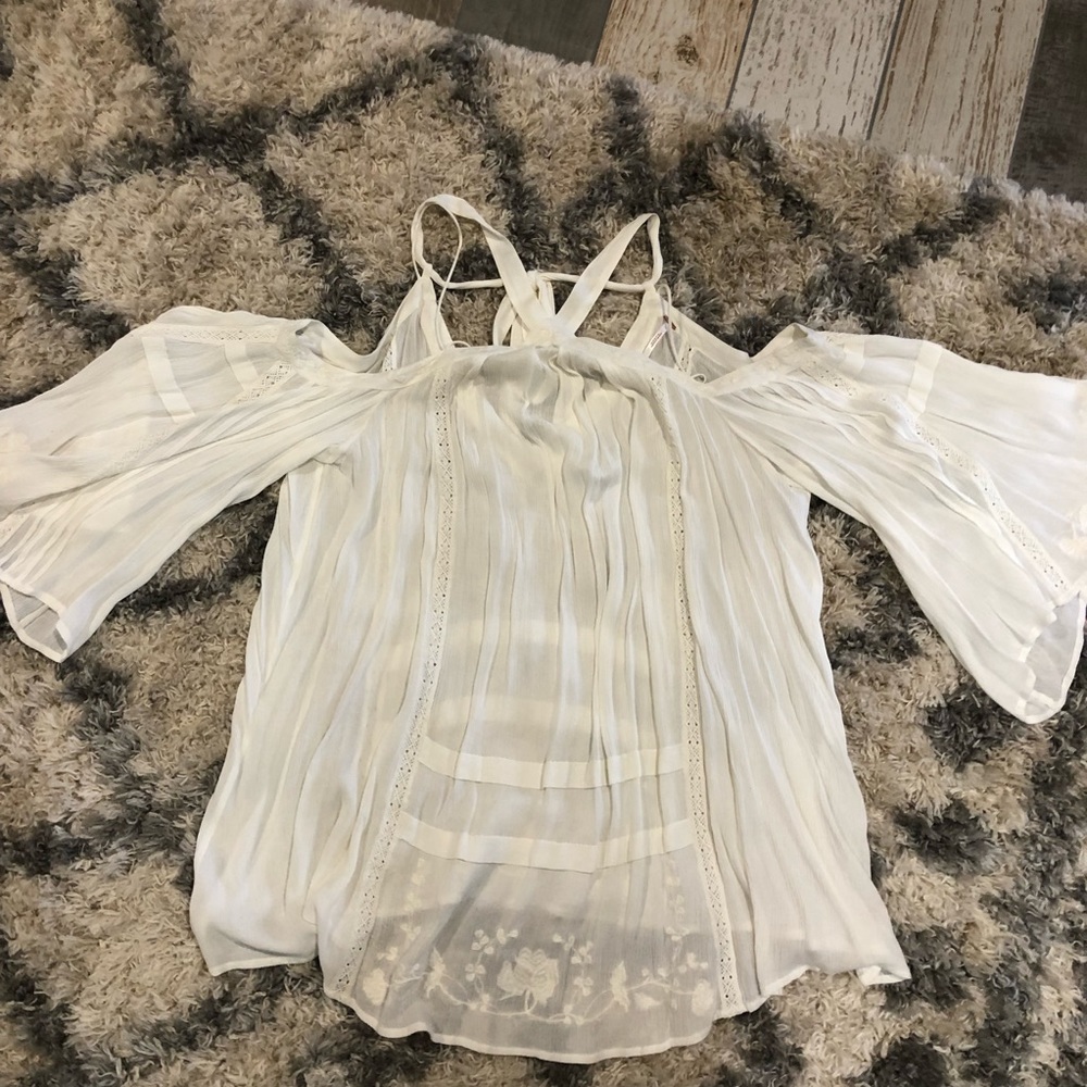 NWOT!!! Free People Flowy Lace Top